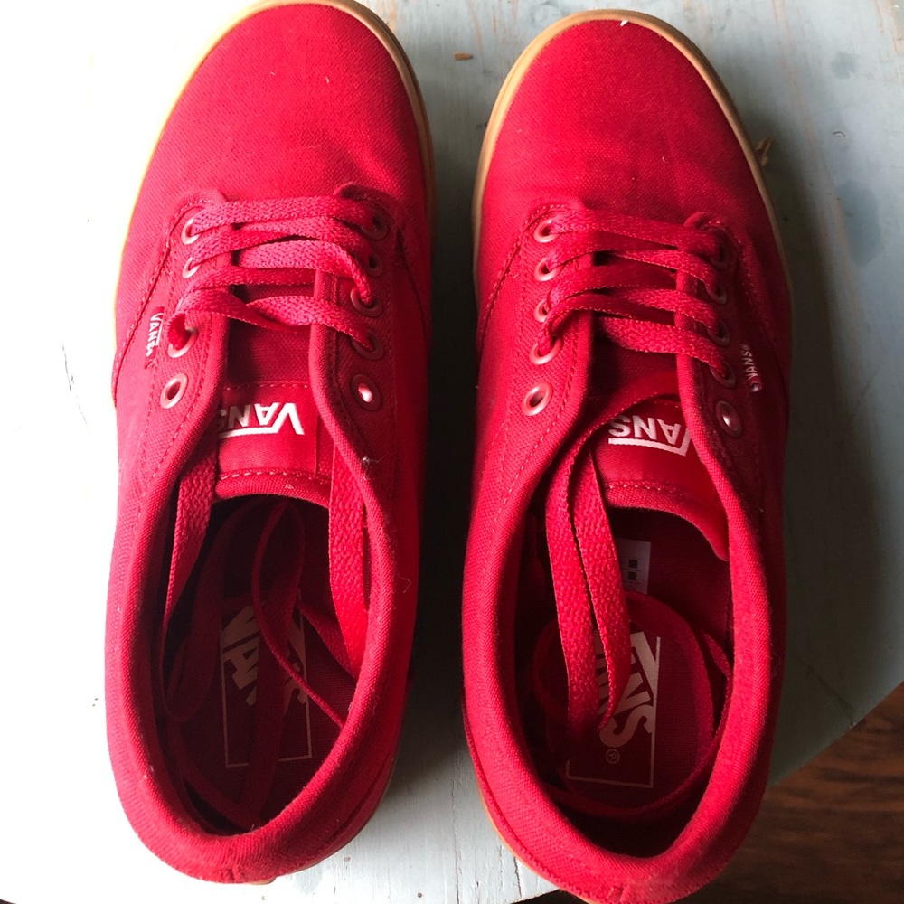 Chili Pepper/Gum Vans - Picture 1 of 7